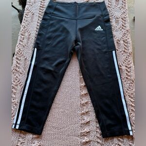 Adidas yoga capris